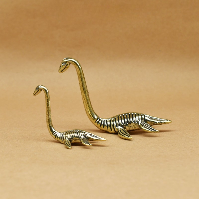 Loch Ness Monster Creature Bra - огляд і ціна Vintage Collectible Christmas Ornaments