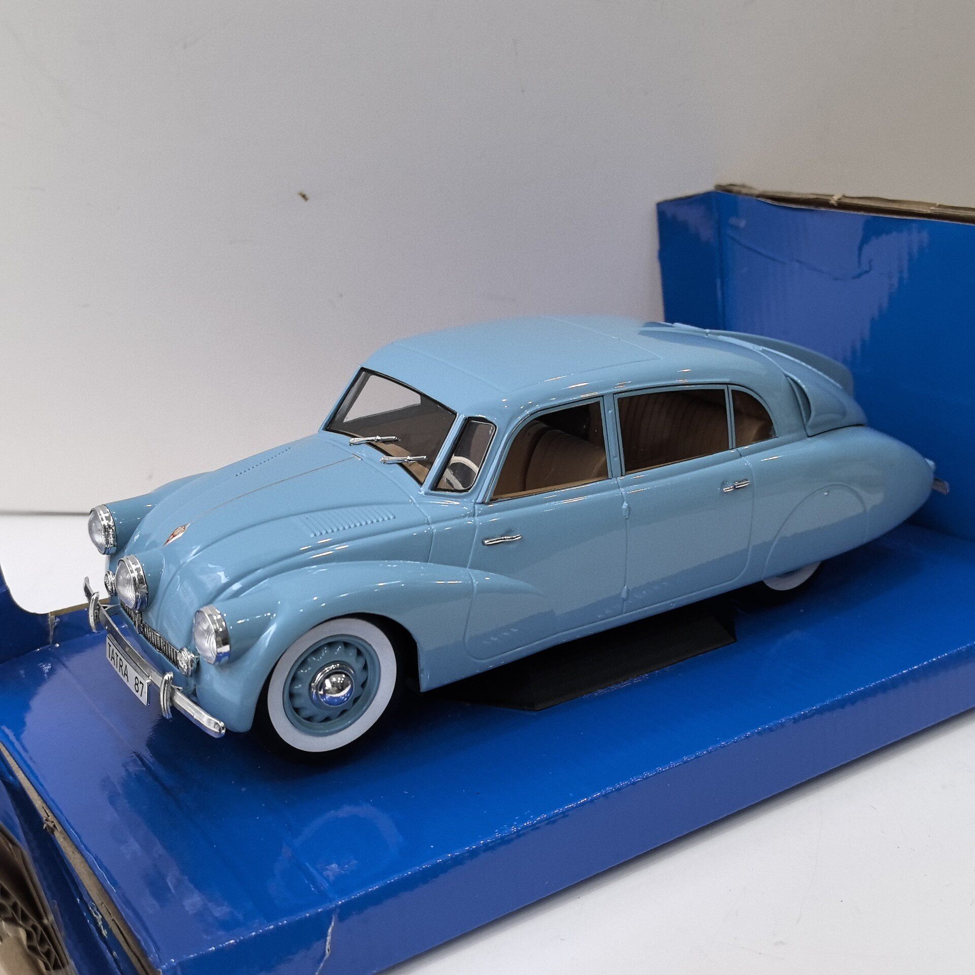 MCG Diecast 1/18 Scale TATRA 8 - огляд і ціна Vintage Collectibles Toys